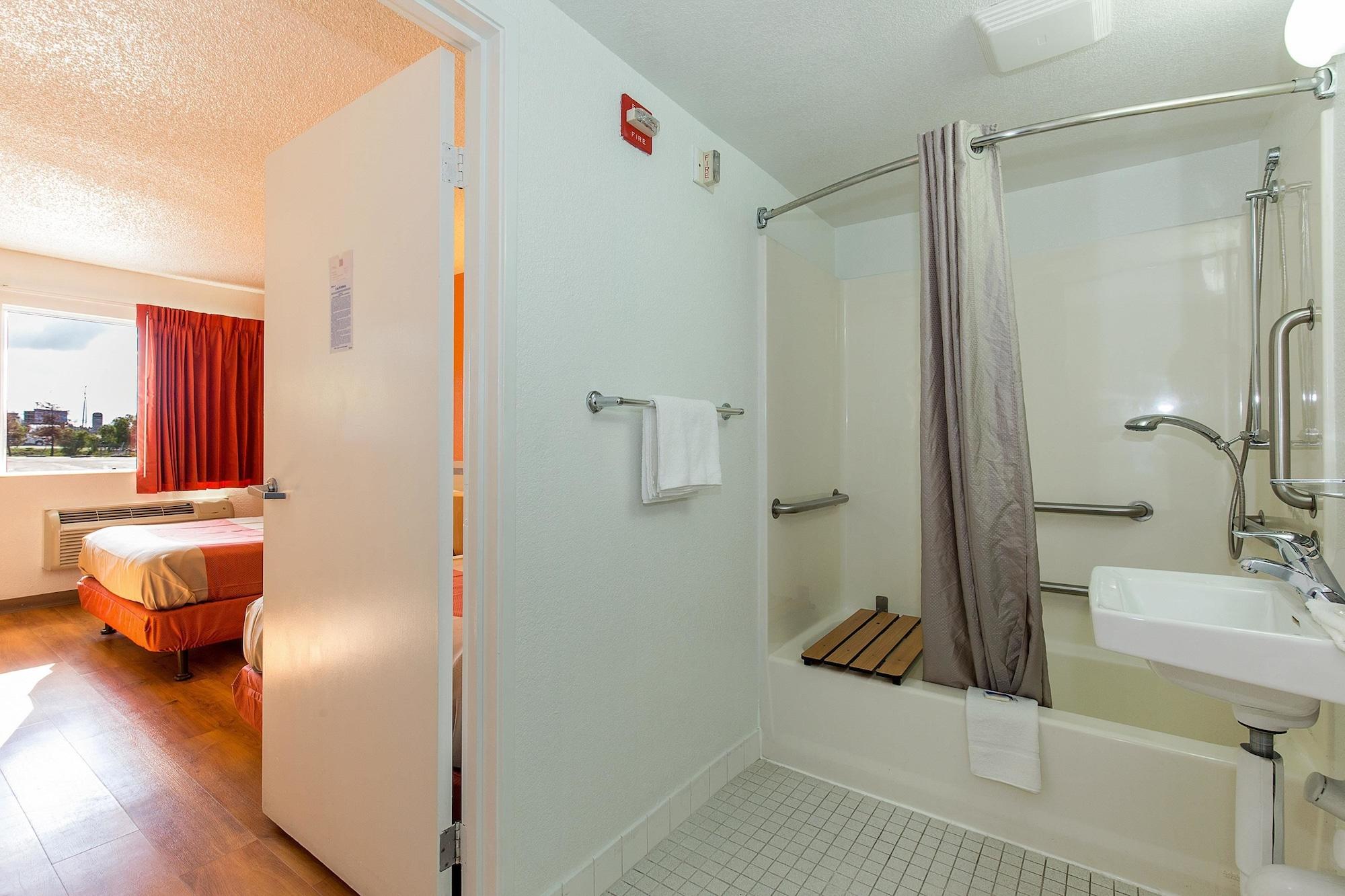 Motel 6 Hayward, Ca- Silicon Valley Gateway Εξωτερικό φωτογραφία