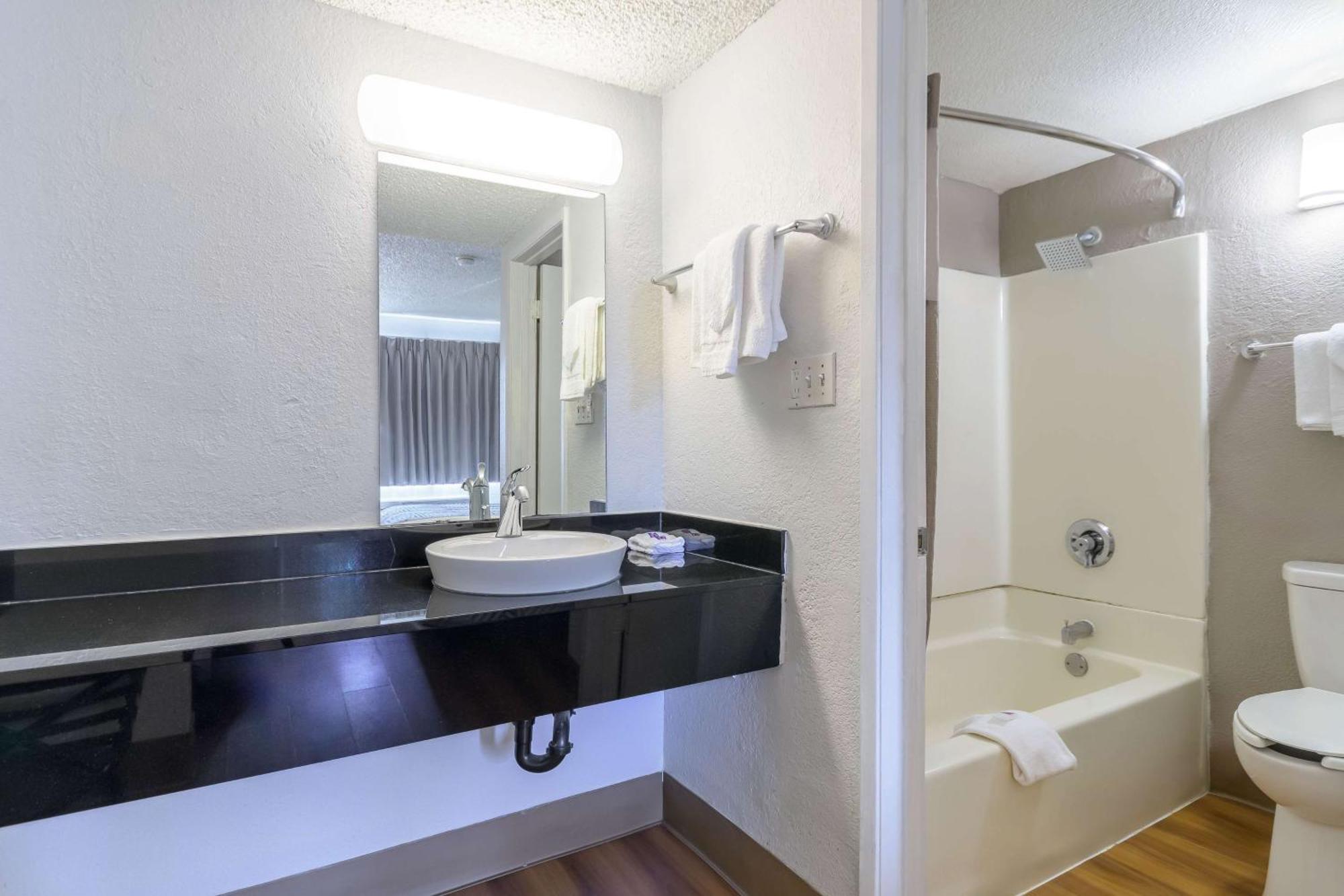 Motel 6 Hayward, Ca- Silicon Valley Gateway Εξωτερικό φωτογραφία
