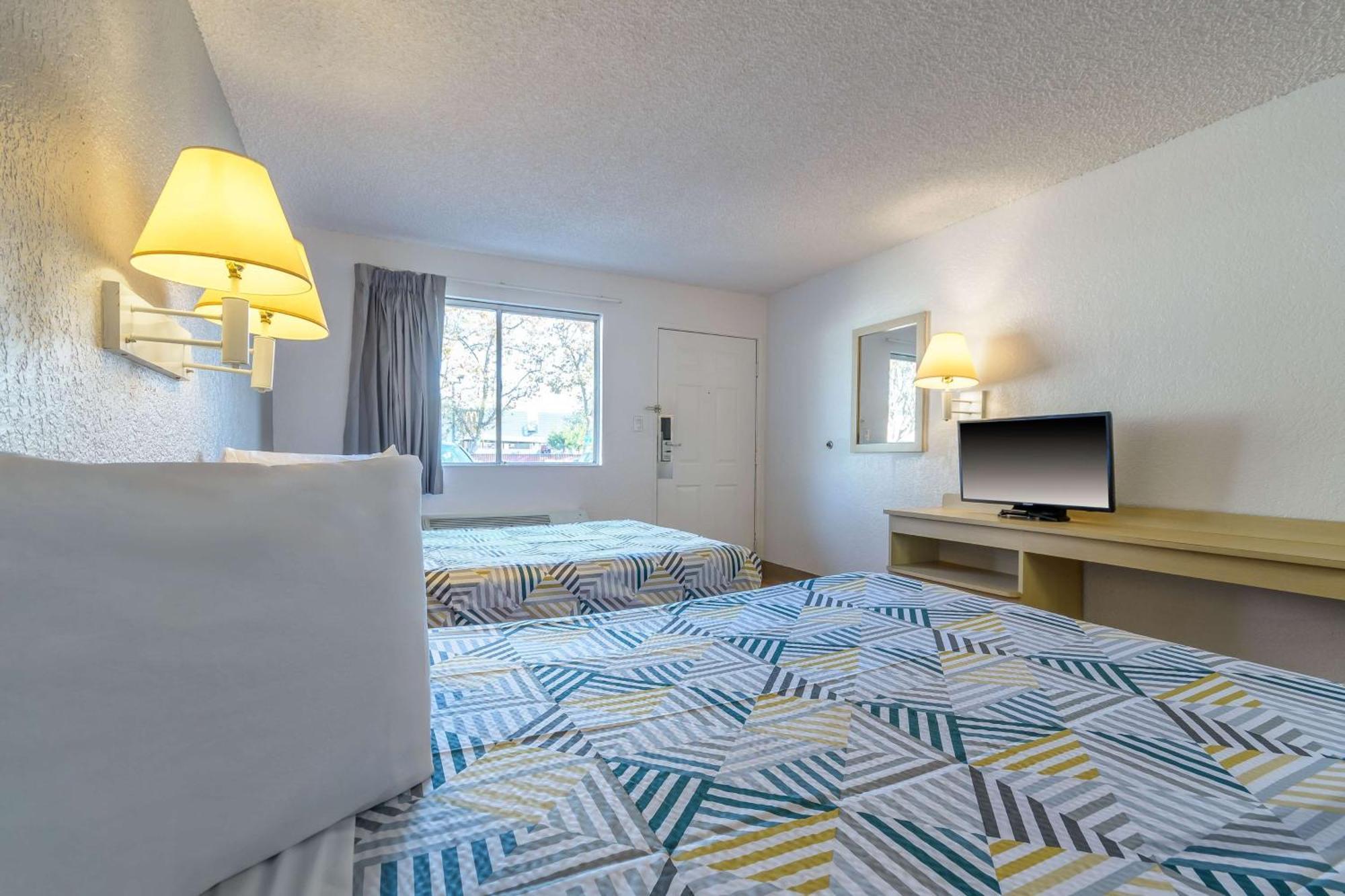 Motel 6 Hayward, Ca- Silicon Valley Gateway Εξωτερικό φωτογραφία