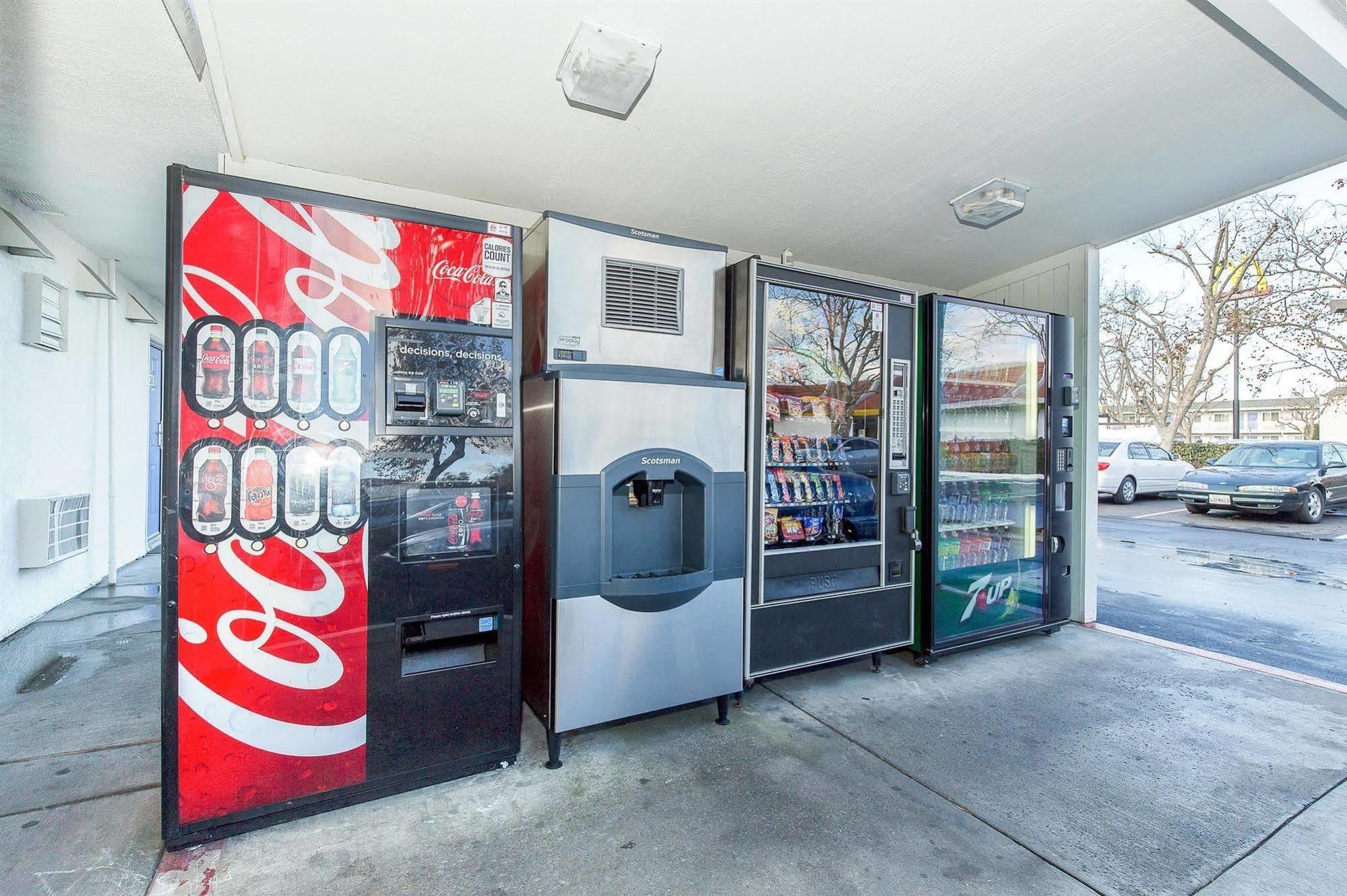 Motel 6 Hayward, Ca- Silicon Valley Gateway Εξωτερικό φωτογραφία